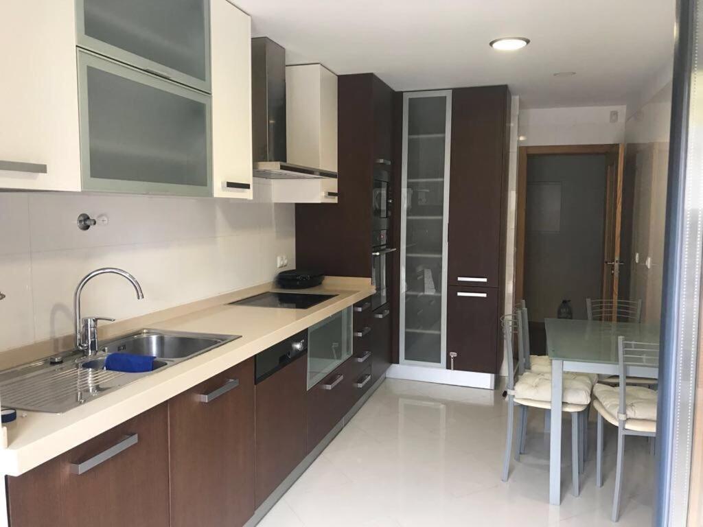 Luxury Aparthotel Colinas Do Cruzeiro Odivelas  Bagian luar foto