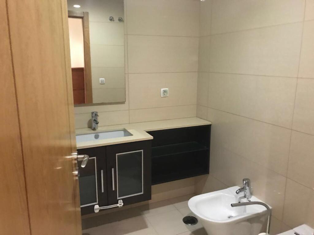 Luxury Aparthotel Colinas Do Cruzeiro Odivelas  Bagian luar foto