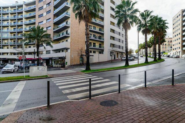 Luxury Aparthotel Colinas Do Cruzeiro Odivelas  Bagian luar foto